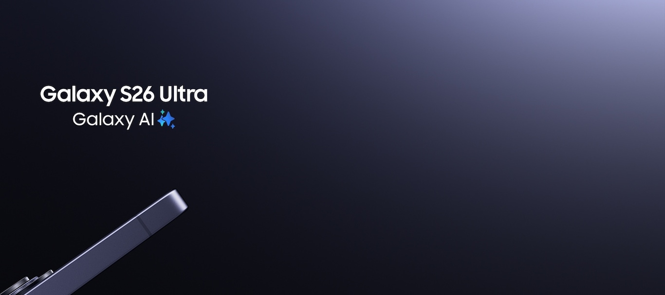 Close up of the corner of Galaxy S26 Ultra in Cobalt Violet, showing camera lenses with a S Pen placed in front of the device. Galaxy AI